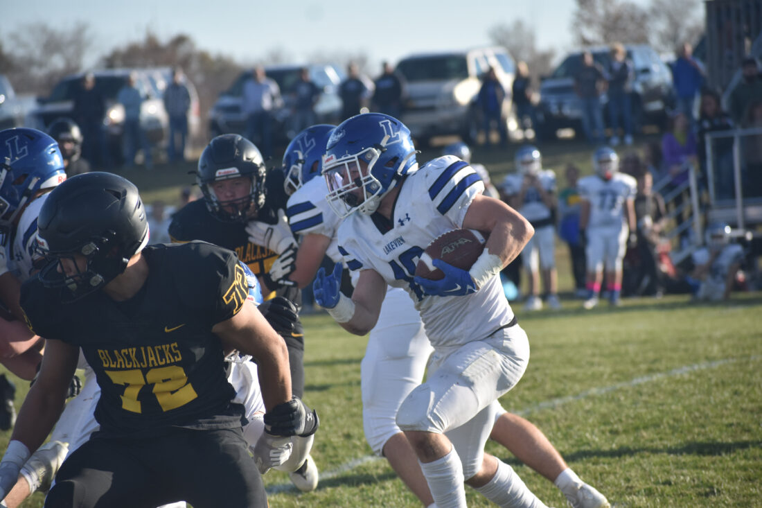 Lakers ends Blackjacks season in thriller 3832 News, Sports, Jobs